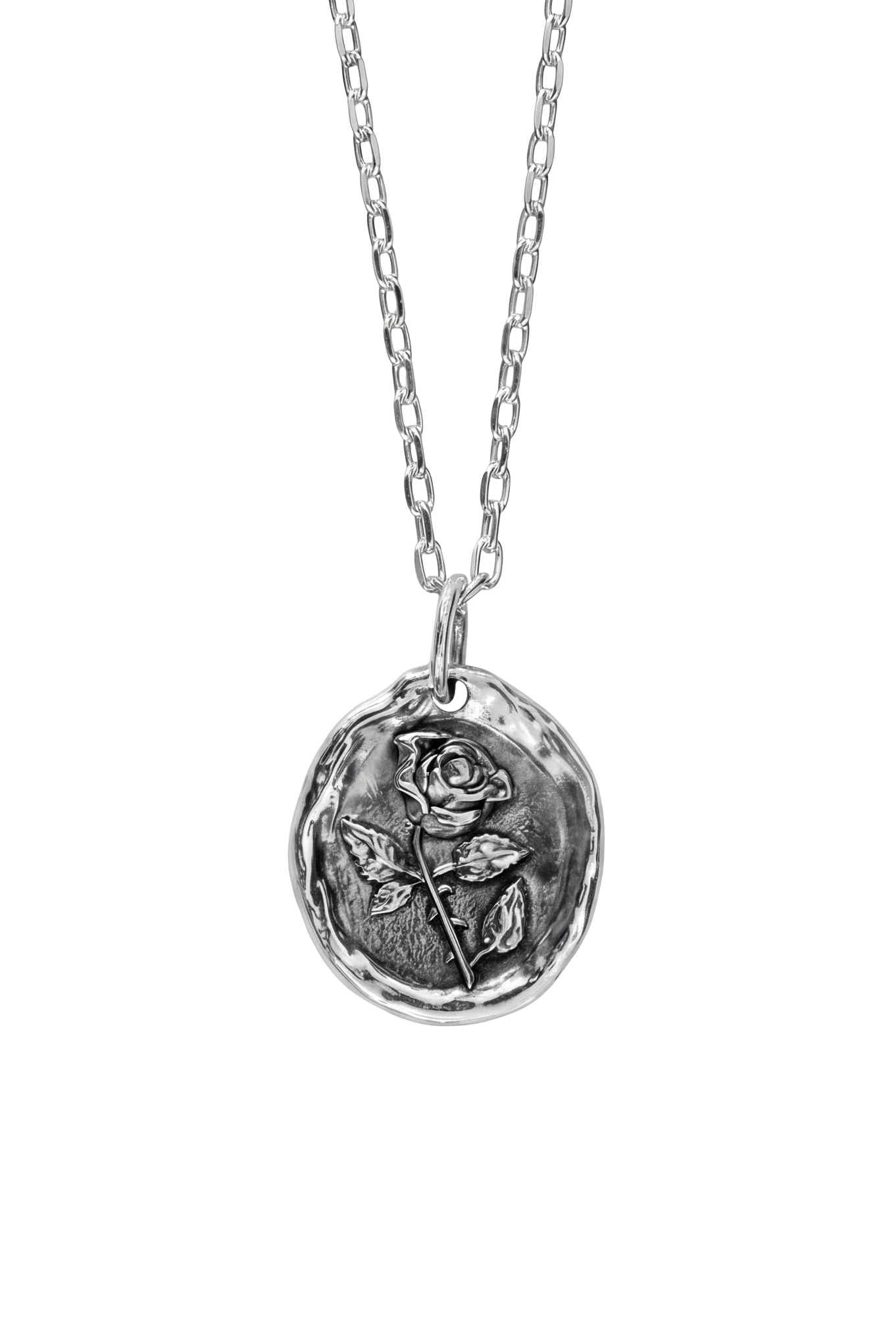 THE SILVER ROSE 🐉🌹