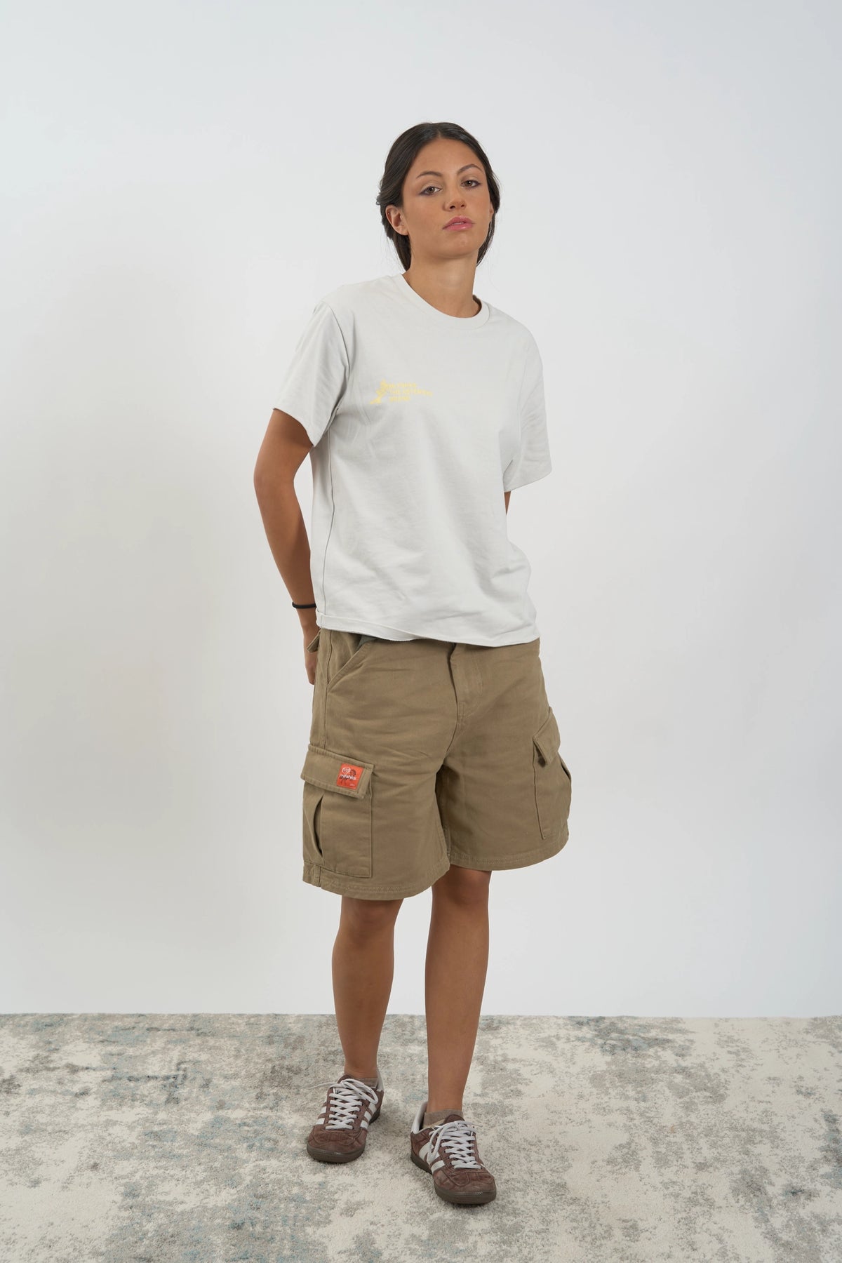 MILFO POSE TEE ICE GREY
