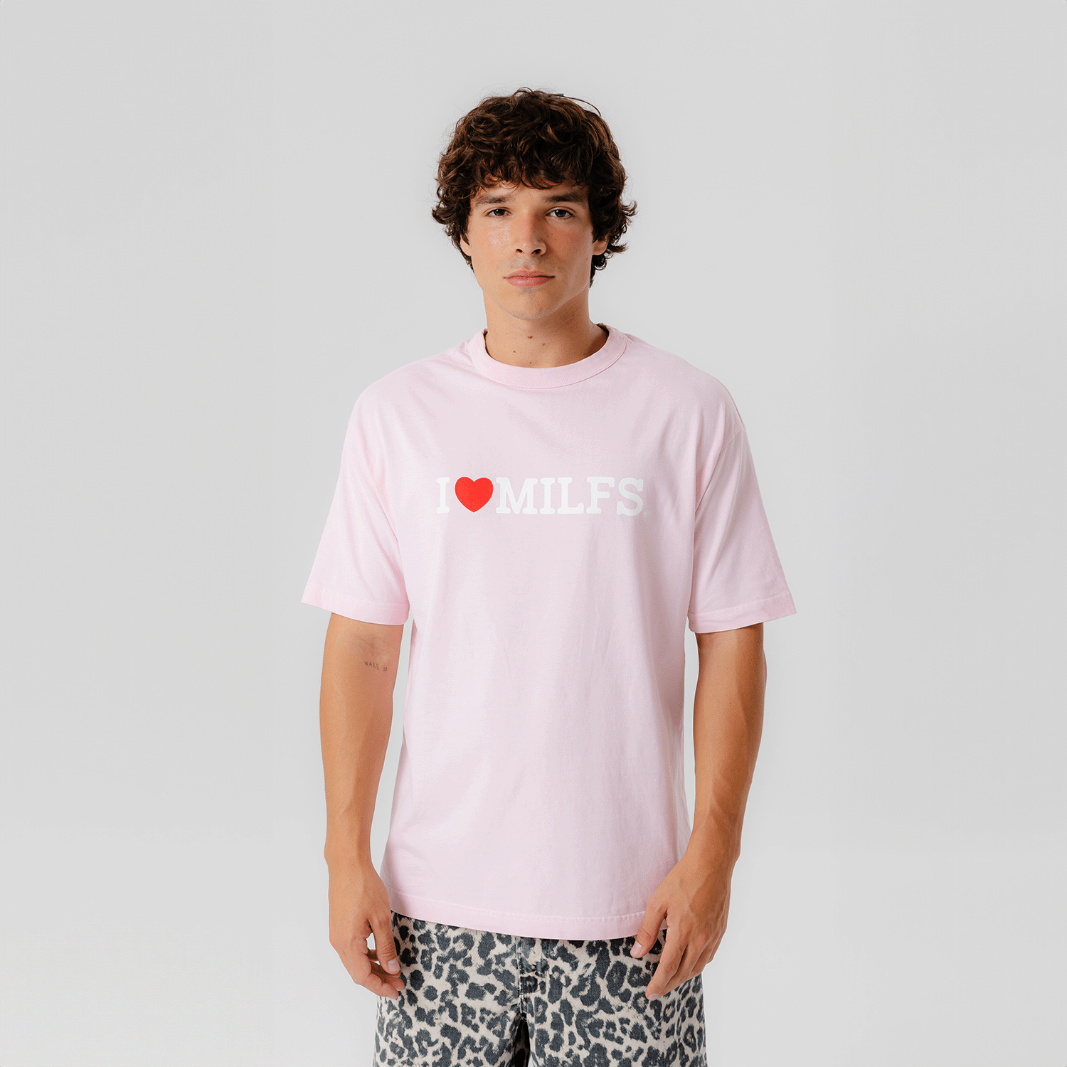 SOUVENIR TEE PINK